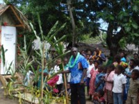 Opening composting toilet